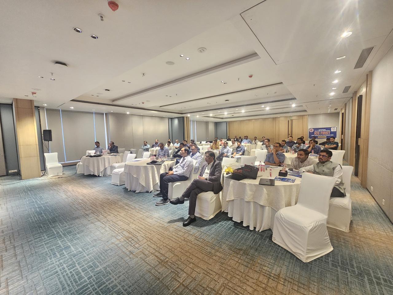 WhatsApp Image 2025-11-23 at 23.33.39 (15)